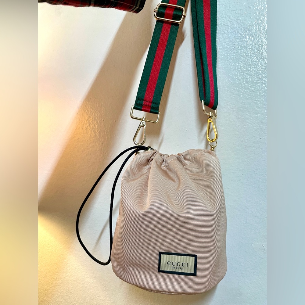 Gucci - Picture 4 of 15